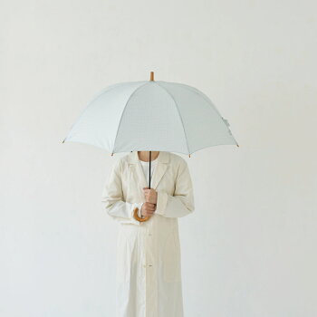 392plusm(サンキューニプリュスエム)umbrellalong/雨傘・長傘木の手元と丸いフォルムが可愛い雨傘。グラスファイバーで軽くて便利。