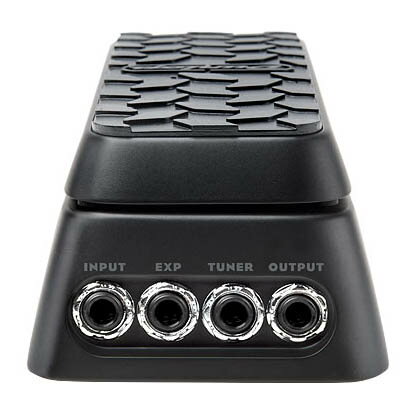 【エフェクター】DVP3 (X) Volume Pedal 特許出願中の楽器業界初となるスチールバンドドライブを採用する事によって摩擦が限りなく抑えられ、またラチェットギアや糸の様な消耗し易い部分が使われておりませんので、非常に高い耐久性を実現しております。 ペダル稼動域のテンションが調整可能となっている為、踏み込んだ感じも非常にスムーズ。またハイクォリティ＆ローノイズ設計の電子部品の採用により、クリアなサウンドが得られます。 軽量でかつ丈夫なアルミニウム製の本体部分、人間工学に基づきデザインされた絶妙なカーブのフットペダル部分、しっかりとした滑り止めを施したラバーデザイン等、様々な仕様が盛り込まれた完成度の高いヴォリュームペダルです。 ※メーカー在庫依存品(取り寄せ)となります。万が一売り切れの際はご連絡させて頂きます。　