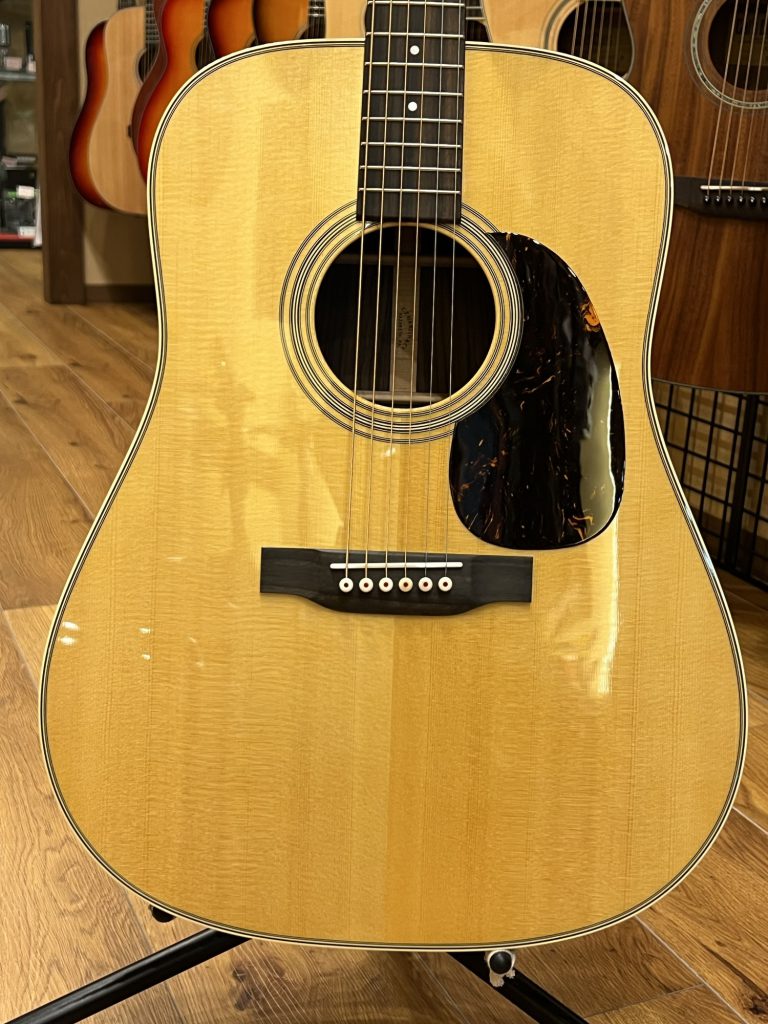 【Martin】【アコースティックギター】2025年製モデル　アコースティックギター St...