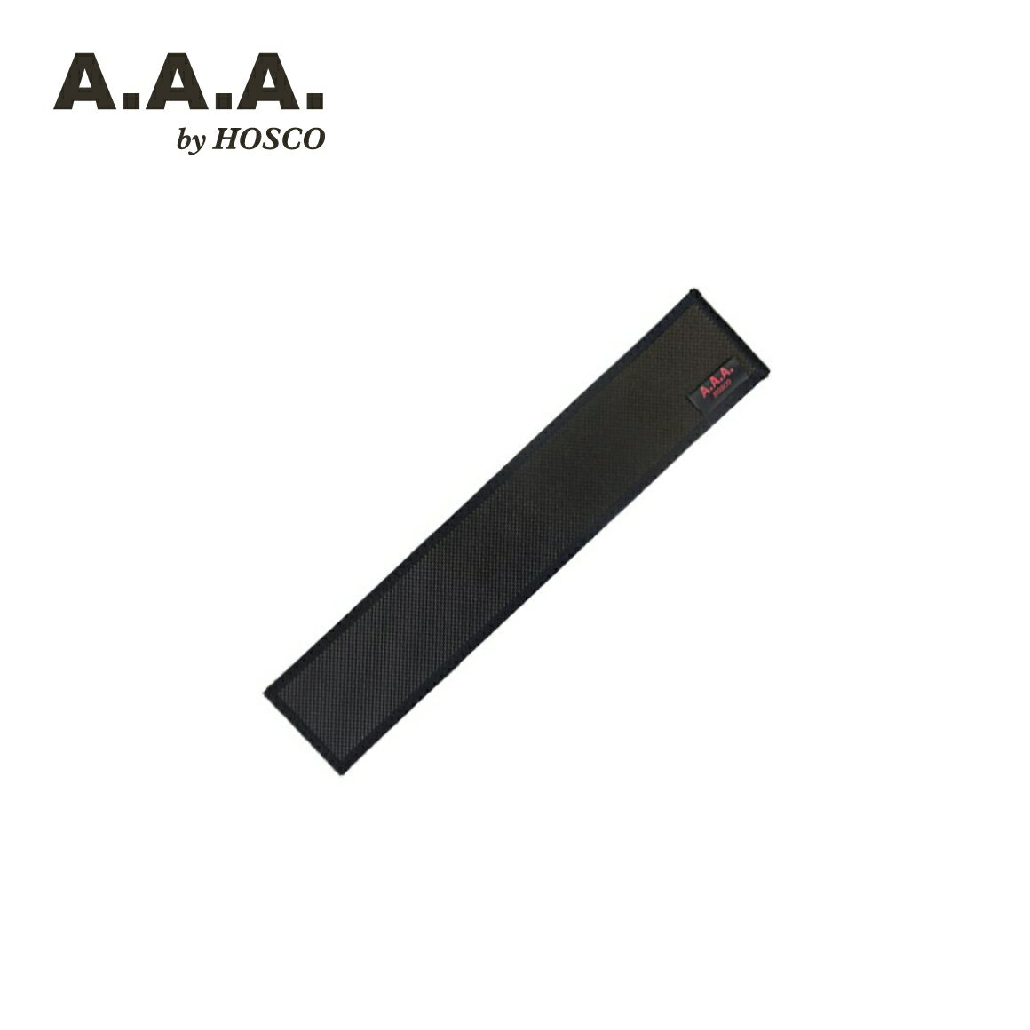 サイズ: 5 x 30cm 表面生地: ポリプロピレン 調湿剤（中身）: B型シリカゲル A.A.A.からフレットへのダメージ軽減とケース内の調湿をしてくれる2つの機能をもつ調湿マットが登場しました！ その名も「ケースの中を適度な湿度に保つだけじゃなく　フレットをキズから守っちゃう調湿マット」 使い方は簡単で、ギターの弦と指板の間に挟むように取り付けるだけでOK！ そのままケースにしまっておくだけでケースの中を適湿にしてくれて、さらに持ち運びの時に楽器がケースの中で動くことによりフレットと弦が当たったりこすれたりすることによって起こりうるフレットへのキズやへこみを防ぎます。 ※注意 　修理・メンテナンスは自己責任でおこなってください。修理・メンテナンスにともなう損害の補償はいたしかねます。