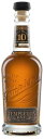 テンプルトン ライウイスキー 10 年 リザーブはアメリカンホワイトオークの新樽で 10 年間熟成させた原酒の中から樽を選りすぐり、バレルプルーフに近い度数 52％で一樽ごとにボトリング。ネックの部分にはバレルナンバーが手書きされています。 香りは 10 年熟成ならではの複雑で官能的なアロマが広がります。口当たりはなめらかで、ライのスパイシーさにハチミツやバタースコッチなどの味わいが調和し、芳醇で奥行きある味わいがお楽しみいただけます。ぜひストレートやロックでゆっくりと、お楽しみください。