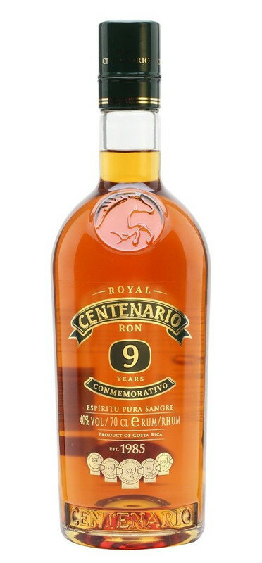 北米大陸と南米大陸の中間に位置する南米コスタリカ共和国産。 9年コンメモラティヴォは、オーク樽で9年間熟成。良質な香りとエレガントな味わい。
