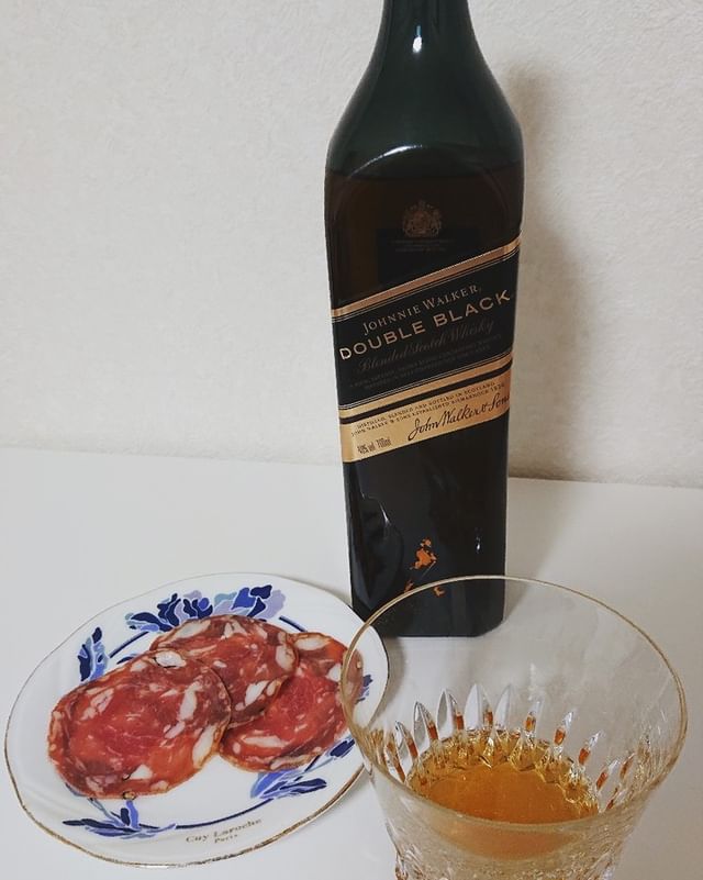 ジョニーウォーカー ダブルブラック 40度 700ml MKO【ウイスキー】