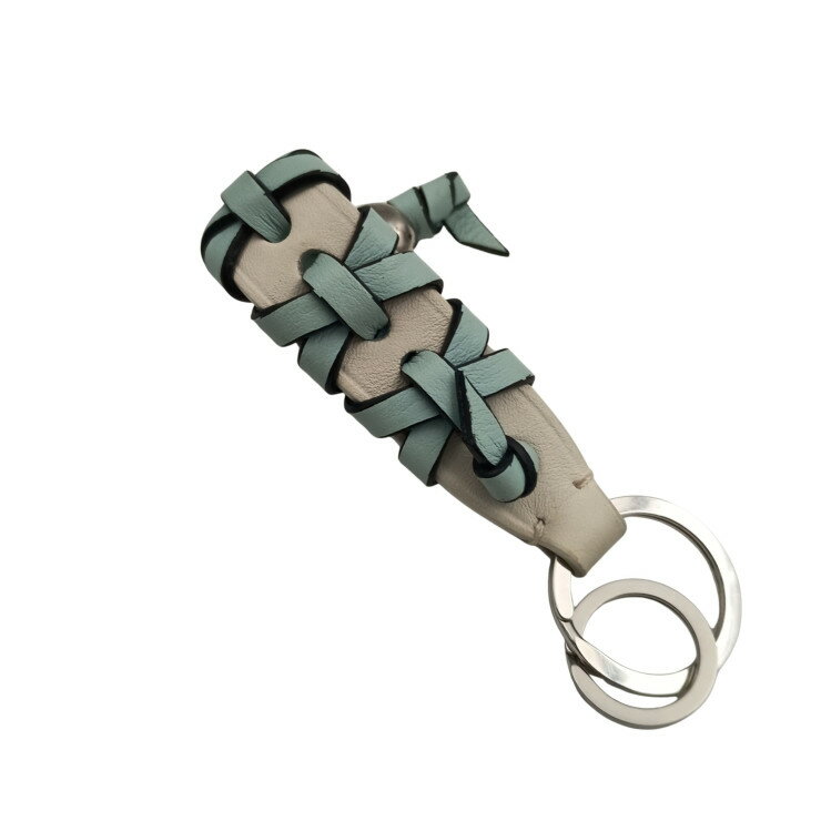 LOEWE ロエベ バッグチャーム CROSS BRAIDED KEY RING C621231X04 ホワイト ライトブルー系 レザー ユニセックス キーホルダー キーリング シルバー金具 美品【本物保証】【中古】
