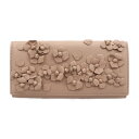超美品 Valentino Garavani ヴァレンティノ ガラヴァーニ フラップ ウォレット 長財布 AWP00798 レザー ベージュ系 花 フラワーモチ...
