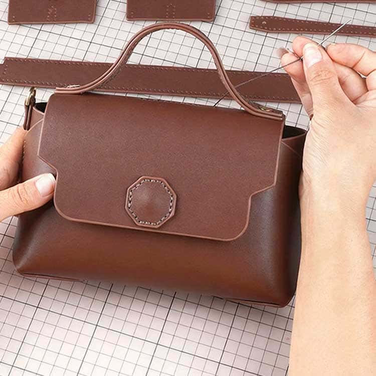 本革 初心者 バッグ 手作りキット 本革 レザーカバン ハンドバッグ 手芸キット 材料キット DIYバッグ 手作り レディース トートバッグ 通勤 パソコンバッグ 手縫いバッグ ギフト 編みバッグ 斜め掛け ショルダーバッグ 軽い 可愛い 2