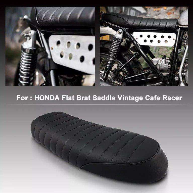 商品名：オートバイヴィンテージサドルカフェレーサーシートフラットガキホンダcb clヤマハsr xjスズキgs※お届けまでに、通常2-3週間程お時間を頂戴しております。配送会社の都合により、1ヵ月程度要する可能性もございます。説明:製品カテゴリ: オートバイのシート素材: 合成皮革 + ppプラスチック + 泡 + 金属色: 黒、ブラウンサイズ: 20-3/4インチx 9-3/4インチ × 3-3/8インチ (長さ × 幅 × 高さ)パッケージリスト:1xオートバイシート3x取付ブラケット/ CHINA/ brown / black