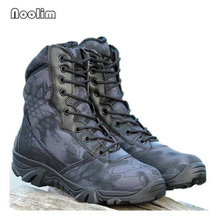 商品名：メンズブーツ アンクルブーツ 作業靴 登山靴 ハイキング キャンプ ファスナータイプ ブーツ グレイ サイズ：6号-24.5cm※本商品は新品です。 国際郵便で発送するためお届けに通常2-3週間程お時間を頂戴しております。商品名：メンズブーツ アンクルブーツ 作業靴 登山靴 ハイキング キャンプ ファスナータイプ ブーツ グレイ サイズ：6号-24.5cm※商品のお届けに通常2-3週間ほど掛かります。高品質で通気性にも優れた人気のメンズ用ブーツです。キャンプやハイキングなどアウトドアに最適なブーツです。耐久性にも優れ、ちょっとした岩場や雪道でも十分に活躍するブーツです。アイテムタイプ：ブーツパターンタイプ：ソリッドシャフト素材：キャンバス裏地素材：コットン生地アウトソール素材：ゴムインソール素材：EVAアッパー素材：カウスエードシーズン：秋、冬閉鎖タイプ：レースアップつま先の形：丸いつま先ブーツの高さ：足首部署名：大人ヒールの高さ：約1cm 〜 約3cm※ブーツを着用する時は、ジッパーにワックスオイルを塗って下さい。ジッパーが滑らかになり、引っ張ったときの損傷を防ぐことができます。※パッチワークのため靴の全ての部分が1枚の牛革ではありません。予めご了承下さい。※ご注文前に、必ずサイズをよく確認してからお買い求め下さい。