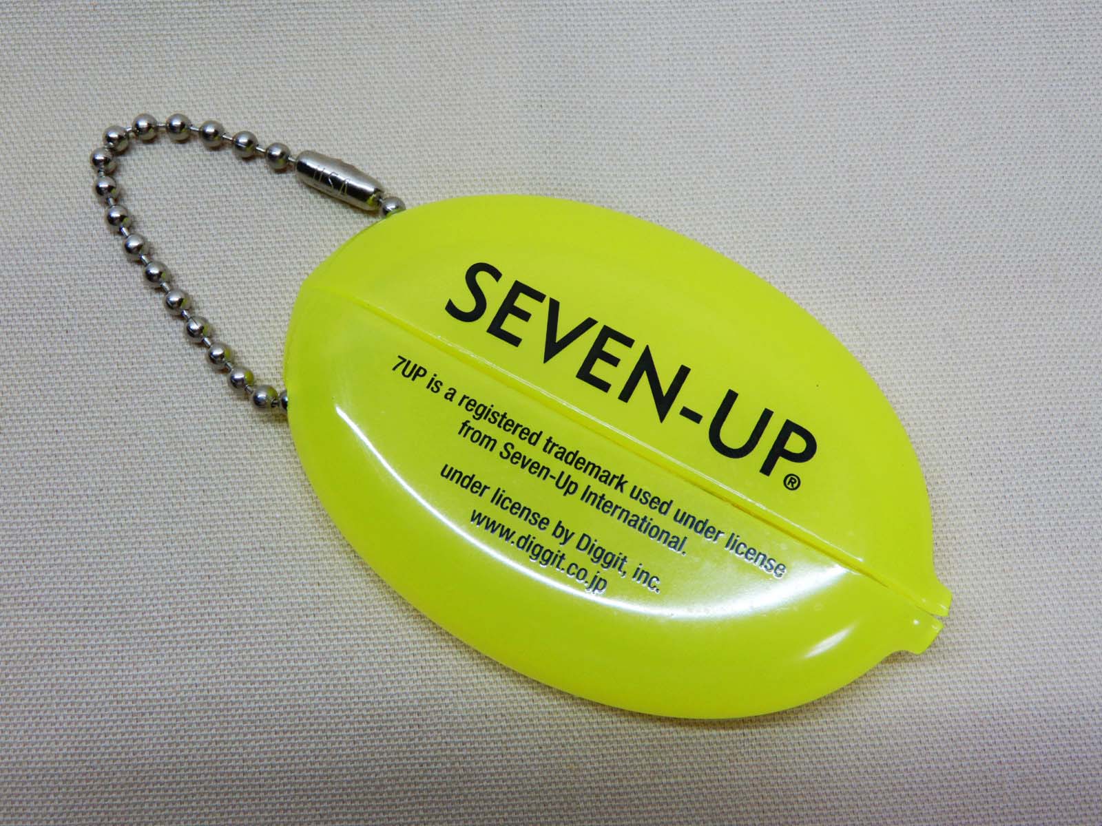 7-UP SEVEN-UP 簡単便利なクイックコインケース YEL キーチェーン セブンアップ コインケース 小銭入れ スピーディー イエロー