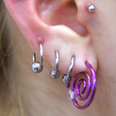 ボディピアス 14G コイル / 14ゲージ パープル ロブ 軟骨ピアス 渦巻き 変形 ステンレス 個性的 かわいい ビーズ 紫 PVD 特殊