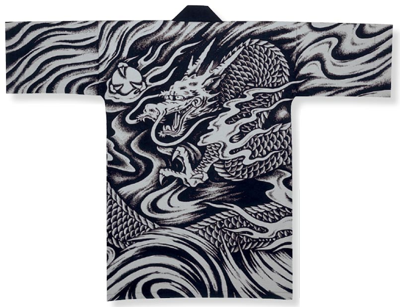 綿100％ 寸法（約cm） 身丈100 (肩当付) ※顔料染加工の商品は 反応染めの商品に比べ 摩擦堅牢度が弱い為 摩擦にはご注意下さい