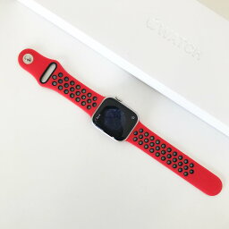 AppleWatch 穴 スポーツバンド(レッド＆ブラック)