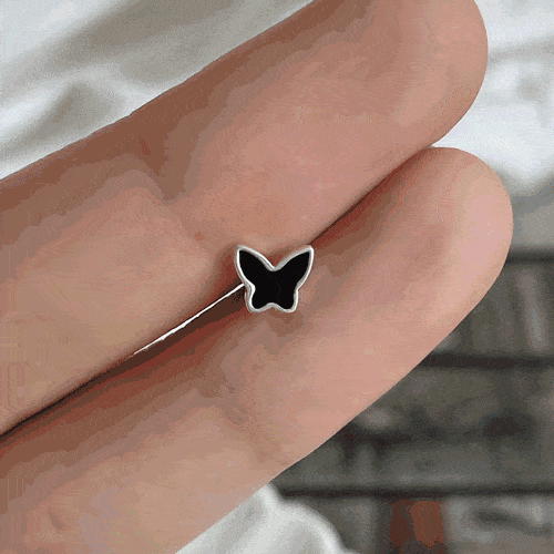 [925 Silver]ブラックエポック蝶ピアス