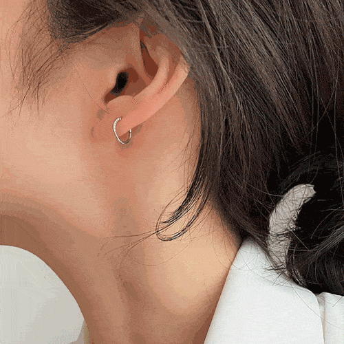 [サージカルスチール]1.2mmキュービックリングボディピアス キャッチ ボディピアス キャッチ ピアッシング 軟骨ピアス 16G 軟骨ピアス