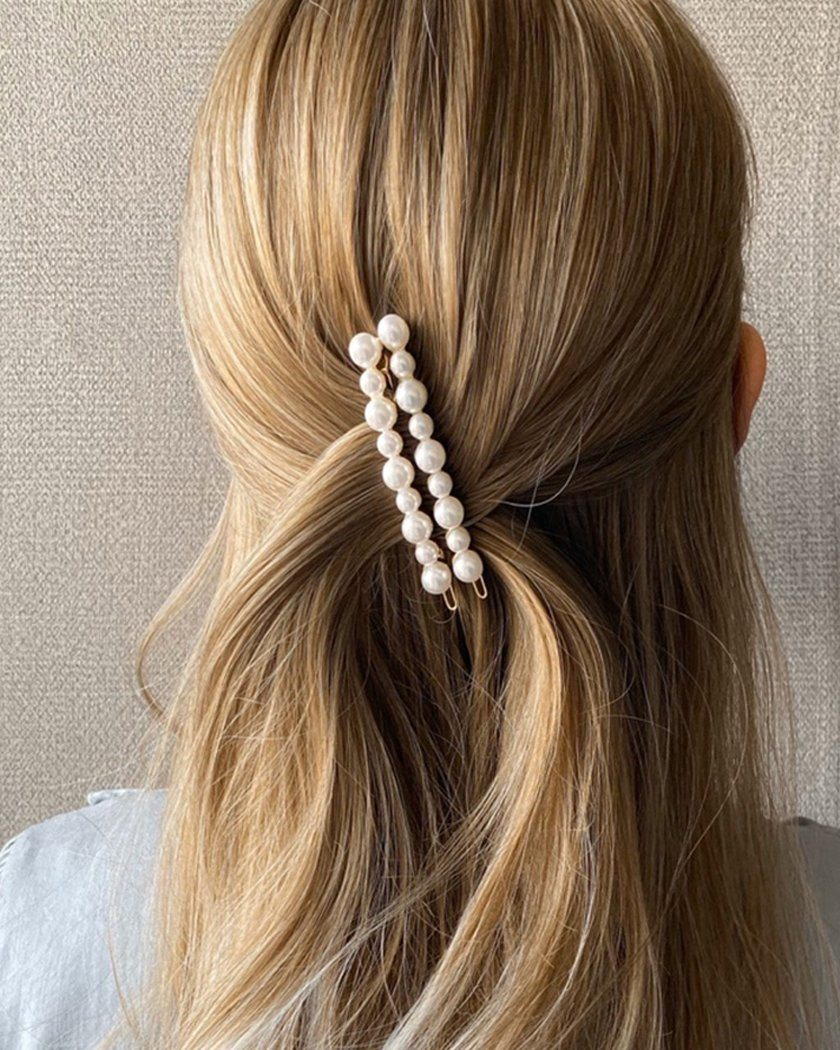 ロック部が3コンマですので、強力な固定力を 自慢のPearl Locking ヘアピンをご紹介します。 か弱い真珠素材で女性らしく見え、ちょうどいいサイズでデイリーによく手が伸びるアイテムです。 軽く着用できるスナップピン形式で固定力が良く...