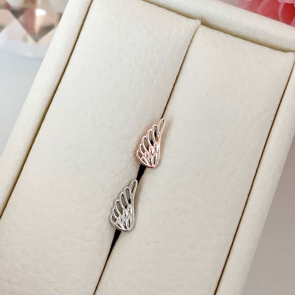 [サージカル]wing ウイング 翼 羽 (2Color) 16G ボディピアス キャッチ ピアッシング 軟骨ピアス 16G サージカル 女性 誕生日プレゼント 女友達 ギフト 金属アレルギー 対応