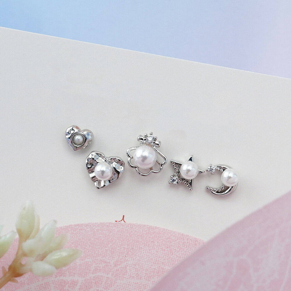 [サージカル]真珠 ポイント (5Type) 16G ボディピアス キャッチ ピアッシング 軟骨ピアス 16G サージカル 女性 誕生日プレゼント 女友達 ギフト 金属アレルギー 対応