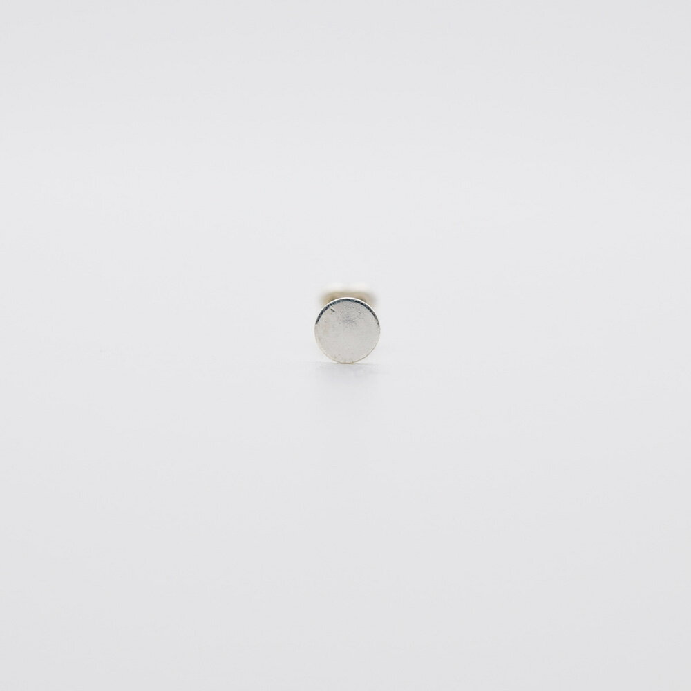 [925 Silver]カラー 四葉花 ラブレットピアス (6Color) 20G ボディピアス キャッチ ピアッシング 軟骨ピアス 16G 女性 誕生日プレゼント 女友達 ギフト 金属アレルギー 対応