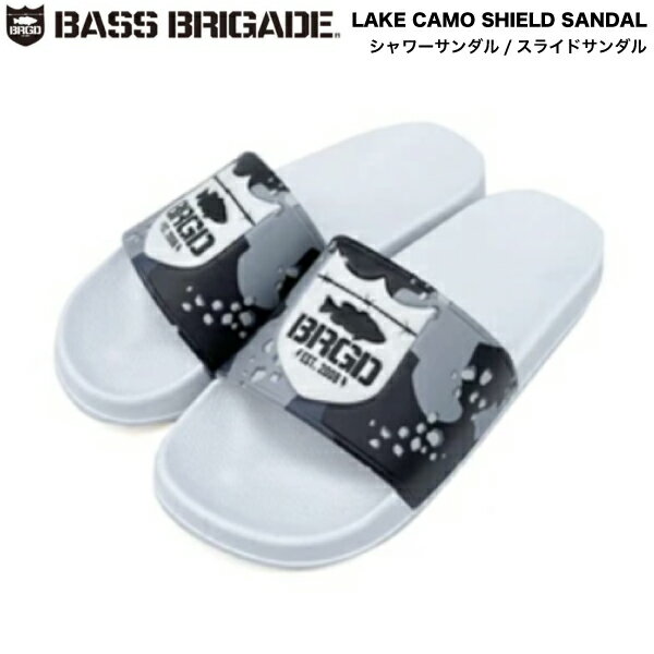 ＞その他のBASS BRIGADE/アイテムを見る メーカー希望小売価格はメーカーカタログに基づいて掲載しています。商品仕様 サイズ S(22～23cm) M(24～25cm) L(26～27cm) XL(28～29cm) ※サイズは普段履かれている靴のサイズを基準にお選びください。 素材 EVA素材を使用 ・耐久耐水性に優れています。 ・濡れた場所でも滑りにくい。 ・水洗いできてお手入れが簡単。 ・最適な弾力と柔らかい履き心地 ・超軽量 ・半渇きでも臭くなりづらい 一体成型 ・靴底が外れる心配がありません。 素足感覚 ・土踏まずのアーチやブリッジもしっかりあり「素足」に近い感覚で心地よく歩くことができます。 カラー White/Black 商品詳細 EVAを使用し最適な弾力と柔らかい履き心地が快適な国内生産の「超軽量」リラックスサンダル。土踏まずのアーチやブリッジもしっかりあり、リカバリー効果もあり心地よく歩くことができます。リゾートでも自宅でもシーンを選ばずリラックスして、最高の履き心地をお楽しみください。