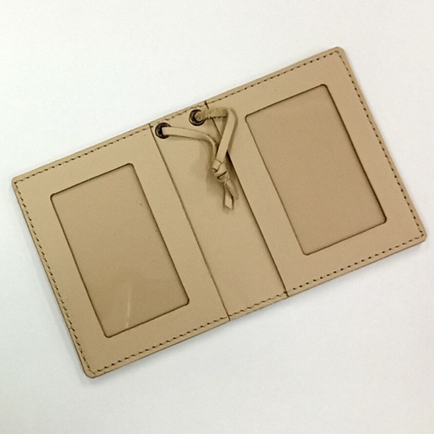 本革100％ ハンドメイド 2つ折りパスケース ベージュ passA-002 定期入れ 本革 クラフト 日本製 革 レザー 手作り かわいい おしゃれ プチギフト 誕生日 記念日