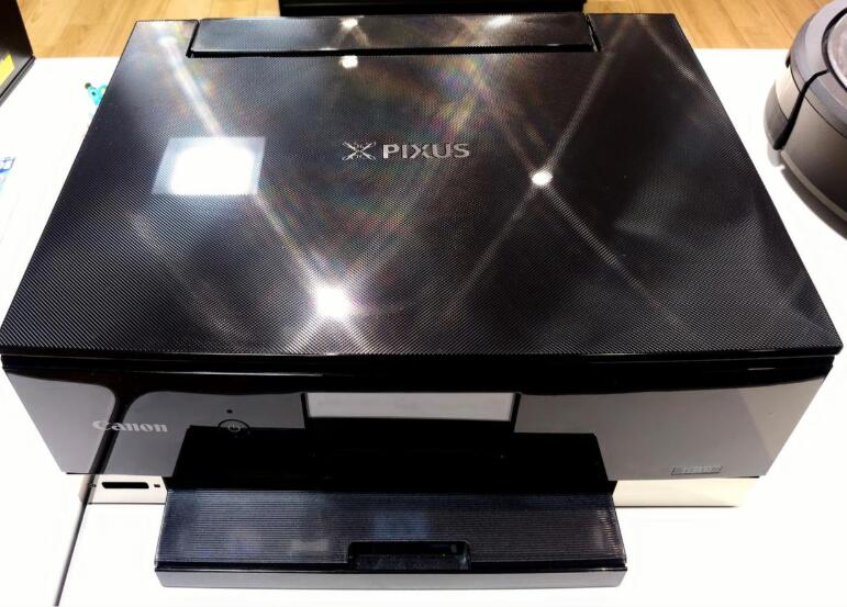 商品情報商品説明Canon プリンター A4インクジェット複合機 PIXUS TS8430 ブラック 2020年モデル テレワーク向け 普通スマホとの接続が簡単な高画質ハイスペックモデルのインクジェットプリンター・写真も文書もキレイにプリント。充実機能のハイスペックモデル。・機能:プリント、コピー、スキャン・最大用紙サイズ: A4　/色数: 6色ハイブリッド・自動両面印刷:○ スマホ対応:○・給紙:前面カセット給紙(A4普通紙100枚)、背面給紙トレイ(A4普通紙100枚)・操作方法: 4.3型タッチパネル、自動電源オンオフブランド: キヤノンメーカー: キヤノン型番: PIXUSTS8430BKJAN: 4549292164046【商品説明】この度は当商品をご覧いただき、誠にありがとうございます。商品状態について中古品としては使用感が少なく、全体的にきれいな状態です。初期不良について当店では、商品到着後1週間以内にご連絡をいただいた初期不良につきましては、返品・交換・修理にて対応させていただいております。万が一不具合がございました場合は、お早めにご連絡ください。商品の色味についてお使いのモニター設定やお部屋の照明環境等により、実際の商品と色味が異なって見える場合がございます。あらかじめご了承くださいますようお願いいたします。在庫について当商品は他モールとの併売商品となっております。そのため、ご注文のタイミングによっては在庫切れとなる場合がございます。その際は、速やかにご連絡させていただきますので、あらかじめご了承ください。発送についてご注文確認後、順次発送の手配を行っております。お届けまでの目安は、3-10日程度となります。ご注文からお届けまでの流れ1．ご注文　ご注文は24時間受け付けております。2．ご注文確認　ご注文後、当店よりご注文確認メールをお送りいたします。3．発送準備期間　お届けまで3-10営業日程度を目安にお考えください。　※海外在庫品の場合は、3週間程度お時間をいただく場合がございます。4．ご入金確認　前払い決済をご選択の場合は、ご入金確認後に発送手配を行います。7．出荷　配送準備が整い次第、商品を出荷いたします。　発送後は、出荷完了メールにてご案内いたします。ご注意事項・お客様都合によるご注文後のキャンセル・返品はお受けしておりません。・誠に恐れ入りますが、電話での対応は行っておりません。　ご質問やお問い合わせは、メッセージまたはメールにてお願いいたします。ご不明な点がございましたら、お気軽にお問い合わせください。最後までお読みいただき、誠にありがとうございます。【中古・非常に良い】Canon プリンター A4インクジェット複合機 PIXUS TS8430 ブラック 送料無料 5