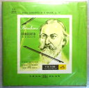 【中古LPレコード】Brahms CONCERTO IN D MAJOR, op. 77。 発行所：VICTOR。 ヴァイオリン：ユーディ・メニューイン。ヴィルヘルム・フルトヴェングラー。ルツェルン祝祭管弦楽団。 【コンデション＝良い】ジャケットにビニールカバー付き。LP盤面は両面ともキズなく綺麗です。【中古LPレコード】Brahms CONCERTO IN D MAJOR, op. 77。 発行所：VICTOR。 ヴァイオリン：ユーディ・メニューイン。ヴィルヘルム・フルトヴェングラー。ルツェルン祝祭管弦楽団。 【コンデション＝良い】ジャケットにビニールカバー付き。LP盤面は両面ともキズなく綺麗です。