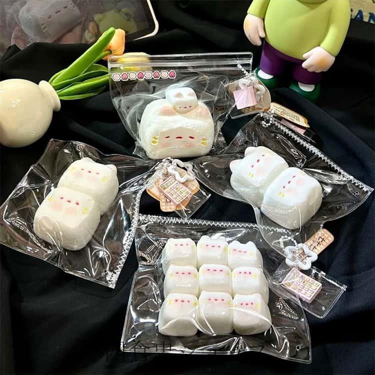スクイーズ もっちもち ぬいぐるみ ネコ おもちゃ SNSで話題 かわいい 握る もちもち おしゃれ ストレス解消 ねこ 握って遊 666-mart-10008744 666-MART パッケージ画像