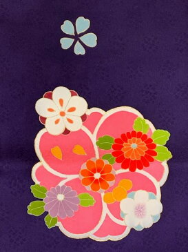 七五三 7歳 女の子用 日本製 正絹 手描き友禅 金駒刺繍入り 古典柄 四つ身の着物「濃紫、鈴と四君子草」TNYS760