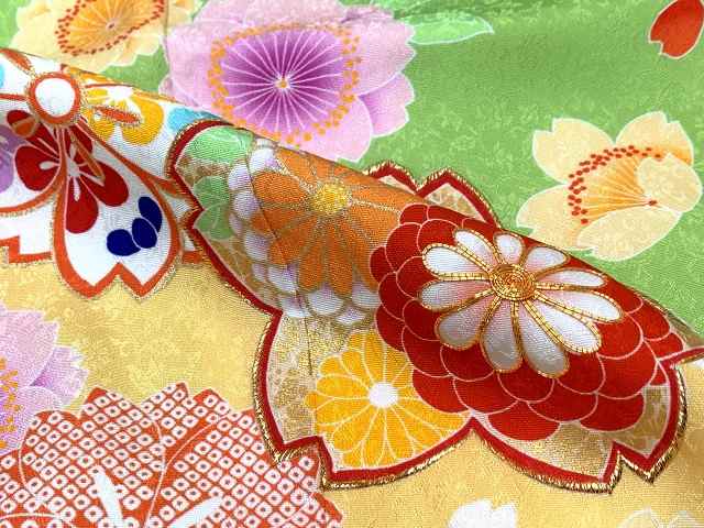 七五三 着物 7歳 女の子用 フルセット 正絹 日本製 刺繍入り 絵羽柄 子供着物と結び帯セット「黄緑、桜と流水」HYO205f2003MM 購入 販売