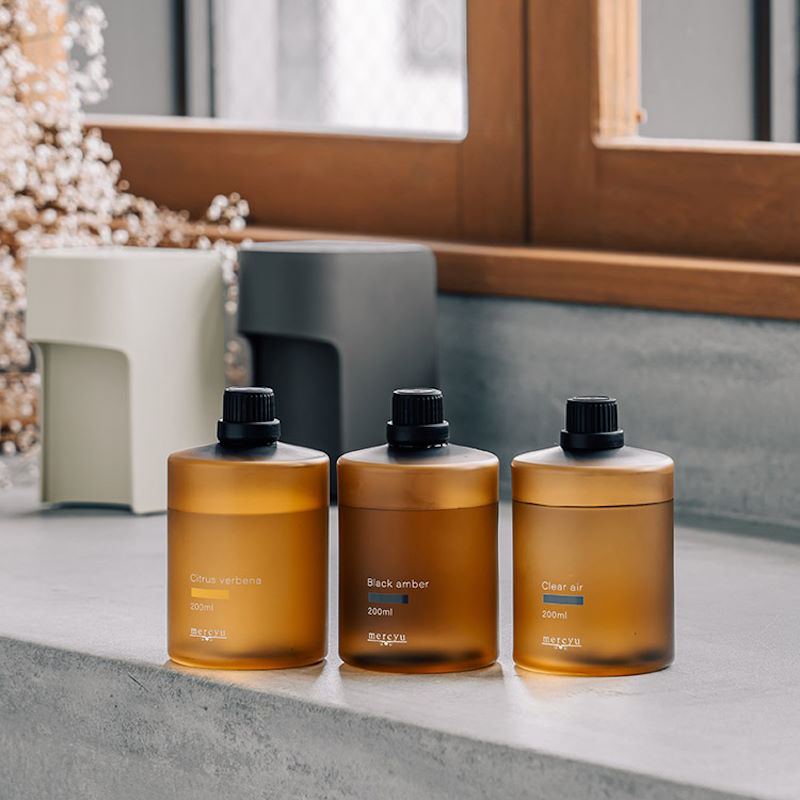 【送料無料】バーグ リードディフューザー アクアミュゲ180ml