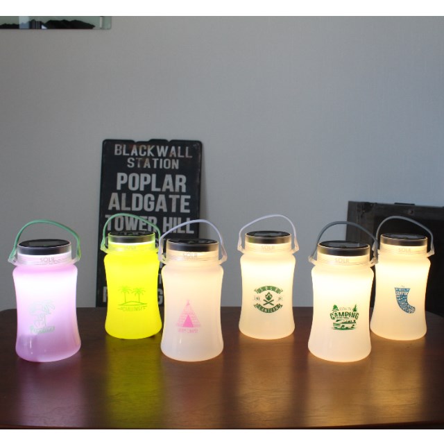 【あす楽】ソーラーランタン/SOLR LANTERN ソーラー充電、USB充電可能なLEDライト付きマルチボトル 防水IPX7 ランタンボトル内部に小物も収納できる 調光3段階(弱、強、点滅)キャンプ、フェス、アウトドアシーン、災害時に【ポイント最大26倍】通販格安セール情報 楽天 通販