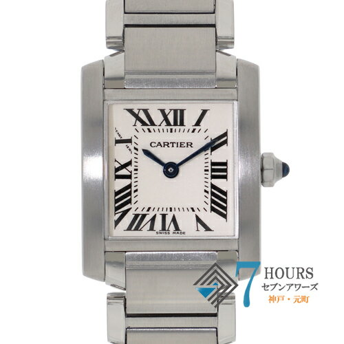 商　品　詳　細 取扱店舗 心斎橋　06-6210-1556 管理番号 124239 ブランド CARTIER／カルティエ 商品名 タンクフランセーズ 型　番 W51008Q3 シリアル 2************ 文字盤 ホワイト 性　別 レディース 素　材 ステンレス 動　作 クオーツ サイズ ケース：(約) W:20mm腕周り：(約)14.5cm 付属品 当店オリジナルボックス、2026年1月メーカー修理明細 モデル情報 カルティエの中でも一番人気のタンクフランセーズSMサイズとなります。 長年にわたり人気の高いレディースウォッチです。 シンプルなデザインとなり、オンオフ問わず長く愛用できる一本です。 免責事項 ※新品・未使用品の商品画像は、同一モデルの画像を使用し掲載致しております。メーカー保護シールの有無に個体差がございますのでご了承下さいませ。また、メーカーにてマイナーチェンジがなされる場合がございますが、在庫品の仕様で販売させていただきますので予めご了承の程お願いいたします。尚、中古品、アンティーク品につきましては現品を撮影しております。 ※光の加減やモニターの設定により、実際の商品と色目が異なる場合がございます。 ※シリアルナンバーや限定番号につきましては、プライバシーの関係上WEBへの掲載を控えております。またお電話でお問い合わせ頂きましてもお答えできません。 ※当店では店頭販売も行っております為、サイトでのご注文と店頭処理との時間差で在庫切れになる場合がございます。予めご了承くださいませ。 また、ご来店にてご購入を希望される場合にも、事前に在庫の確認をお電話かメールにてお問い合わせいただけますようお願いいたします。※現在店頭にて展示中の為、詳細以外の小傷等がある場合もございます。 コンディション 商品ランク Bランク オーバーホール 2026年1月 仕　上 2025年7月 状態コメント 【ガラス】目立つキズもなく綺麗な状態です。 【ベゼル】ルーペで確認できるキズがございます。 【ケース】サイド、裏蓋にルーペで確認できるキズがございます。 【ブレス】全体にルーペで確認できるキズがございます。 メーカー修理明細2026年1月有り その他部分につきましては特に記載するキズ、打痕、腐食、使用感等はございません。 その他の気になる点、商品につきましての詳細等がありましたらお気軽に取扱店舗にお問い合わせください。 商　品　ラ　ン　ク N 一度も使用されていない状態 S 一度も使用されていないが、コマ調整跡がある状態 A 中古品ですが、目立った大きなダメージのない状態 B 中古品の為、小キズ等が見受けられる状態 C 中古品の為、全体的に目立ったキズ等が見受けられる状態 J ジャンク品・難ありの状態