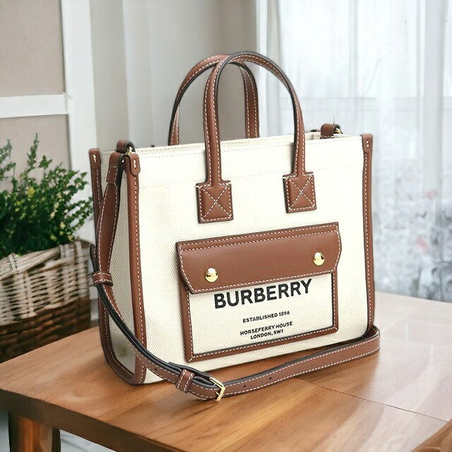 ＼5/20限定★全品10%OFFクーポンにさらに+3倍／ バーバリー トートバッグ レディース ブランド BURBERRY コットン イタリア 8044143 NATURAL-TAN ホワイト系 ブラウン系 バッグ