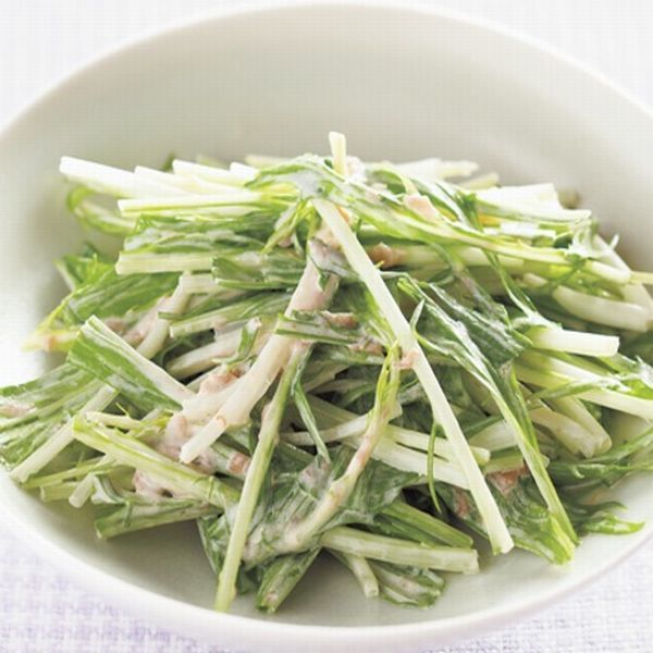 808青果店の【送料別】【兵庫県産】水菜　1束　約150g【野菜詰め合わせセットと同梱で送料無料】【送料は注文後に個数によって変動】｜アングル3