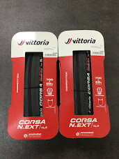 【在庫処分】【送料無料】Vittoria CORSA N.EXT TLR 700×28c (ヴィットリア コルサ ネクスト チューブレスレディ) タイヤ