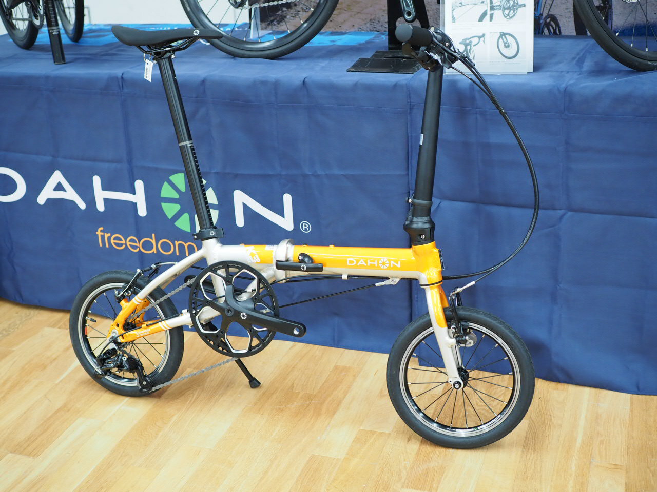 楽天市場】自転車 14インチ(ブランドダホン)(折りたたみ 楽天市場】自転車 14インチ(ブランドダホン)(折りたたみ