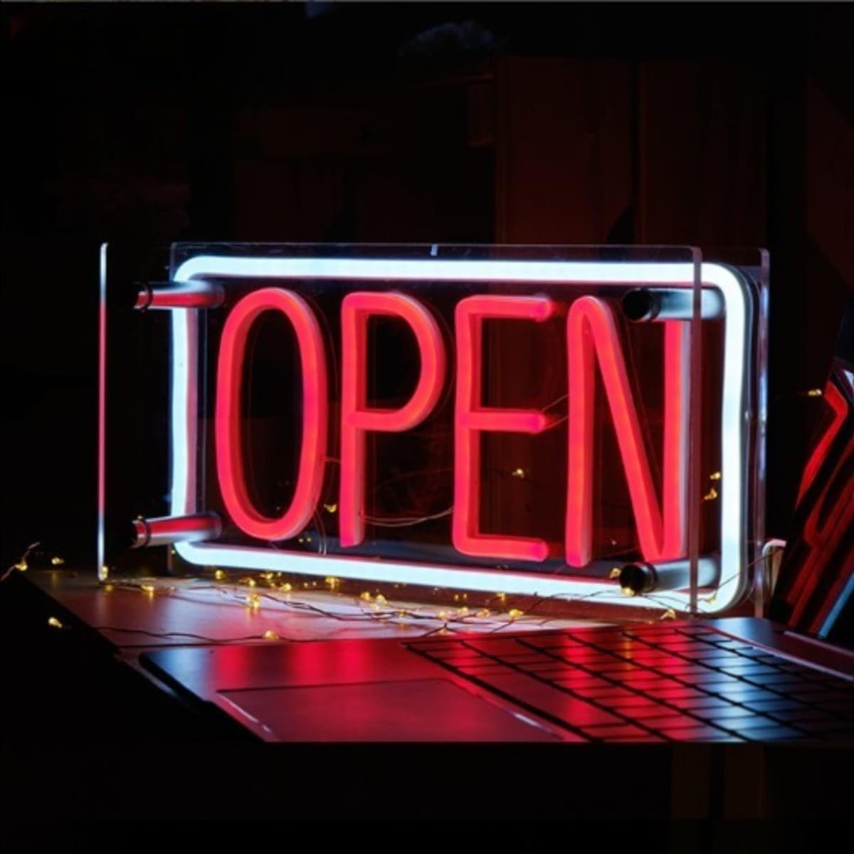 Quriest OPEN LED ͥ   ߤ겼   饤 ץ졼