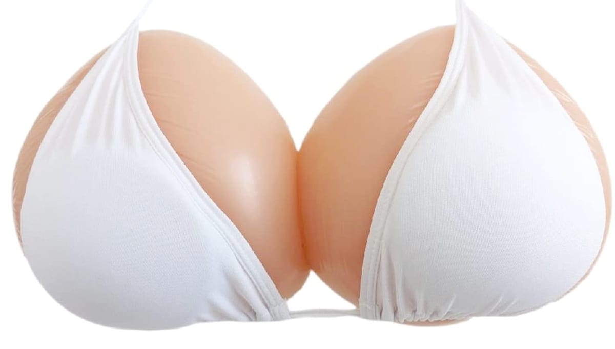 [ミコプエラ] 三角形 乳癌パッド シリコンバスト 人工乳房 左右2個セット 胸パッド