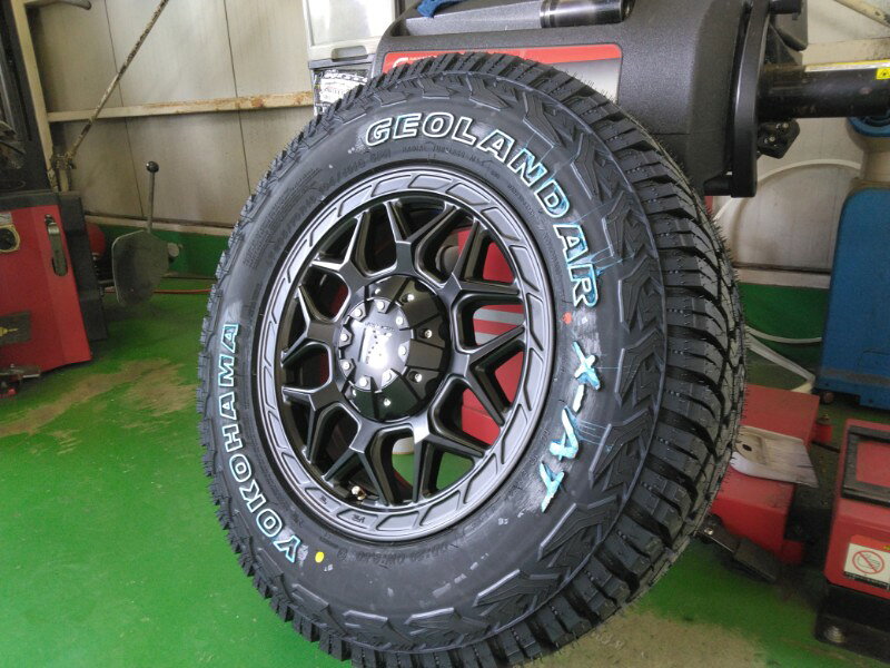 Rakuten - 新品4本 デリカ D5 RAV4 CX5 エクストレイル タイヤホイールセット ヨコハマ ジオランダー X-AT 235/70R16 245/70R16 16インチ LEXXEL InFerno