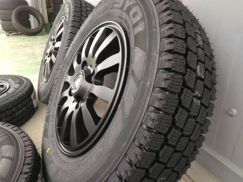 軽トラック スタッドレス 新品4本セット クリッパー スクラム ミニキャブ タイヤホイールセット ヨコハマ SY01V 145/80R12 80/78N