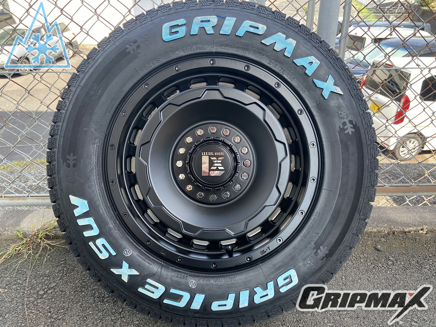 16インチ スタッドレスタイヤ ホイールセット GRIPMAX ICE X SUV 225/70R16 215/70R16 デリカD エクストレイルT32/31 アウトランダー クロスロード RAV4 新品 4本セット 1台分