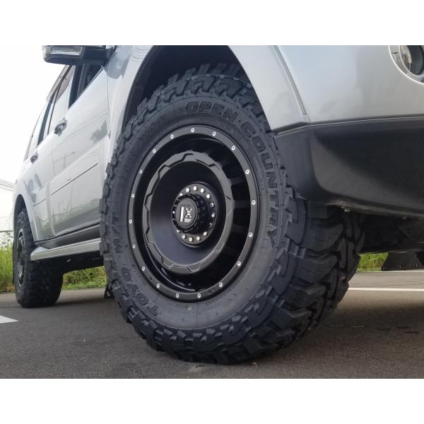 パジェロ プラド ハイラックス サーフ FJクルーザー H3 17インチ LEXXEL SwaGGer スワッガー TOYO OPENCOUNTRY MT 265/70R17 265/65R17