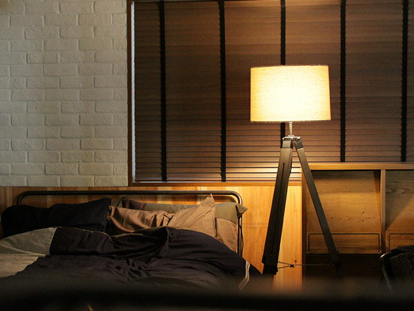 ビエリ ノバ フロアランプ BE