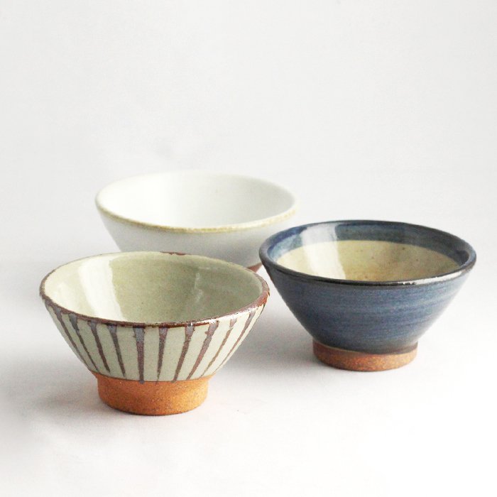 茶碗 オトハ ボウル 山 美濃焼 陶器 直径11.3cm 日本製 無地 白 粉引き 藍色 飴色 サビ 水玉 十草模様 おしゃれ 和食器 ご飯 シンプル a-depeche-10008992 a.depeche アデペシュ サンプル画像3
