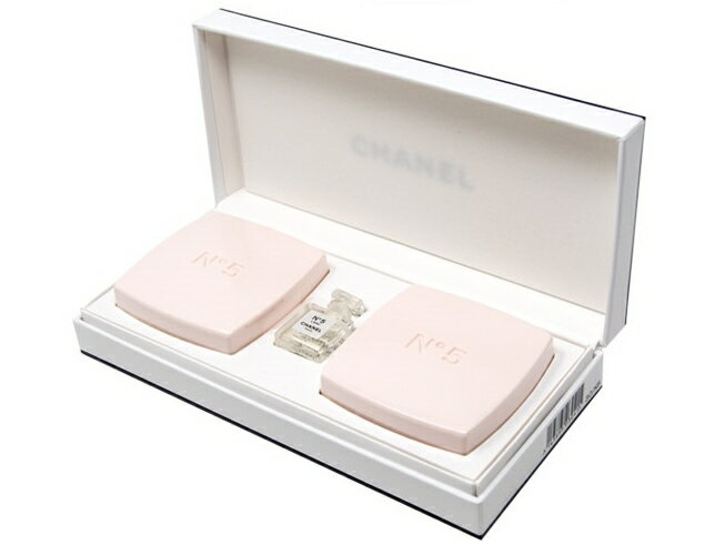 CHANEL LES CADEAUX N°5 GIFT COLLECTIONシャネル N°5 ギフトコレクションN°5 サヴォン(石けん）75gX2N°5 L'EAU（ロー）EDT1.5mlX1CHANEL GIFT BOX・ラッピング（※リボンは付きません）ショップバッグ・メッセージカード付