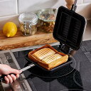 アイリスオーヤマ 直火専用キャンプにも使える具だくさんホットサンド 2枚用 内側プレス お手入れ簡単 ブラック 15.9×39×4.9cm NGHS
