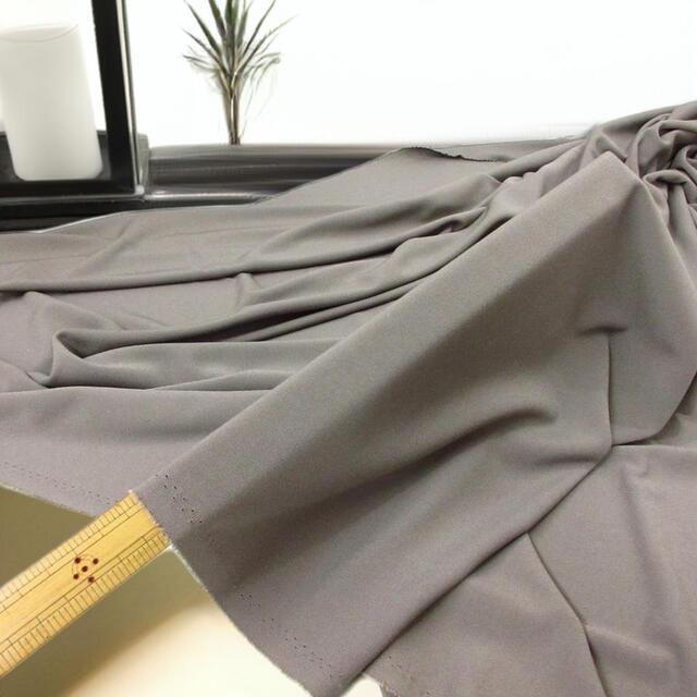 写真の色がうまく出ないので値下げ最終処分です・・・【 1.8m価格 】 日本製ソフトニット生地 ♪ モカグレー ♪ ≪ 国産 服地 布地 布 ポリエステル100％ ≫【 1点までメール便OK 】3005-gpnt　R