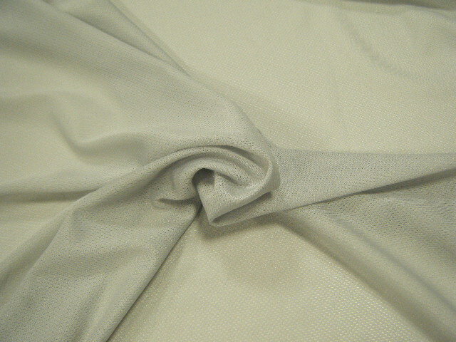 生地巾が160cmもあるので使いやすいです♪【 1m価格 】 日本製 メッシュタイプ 裏地 ポリエステル100％ ♪ ライトグレー ♪ ≪ 国産 服地 布地 布 ≫ ブルゾン裏 メンズ対応【 1m 298円 】【 2mまでメール便OKです 】1050