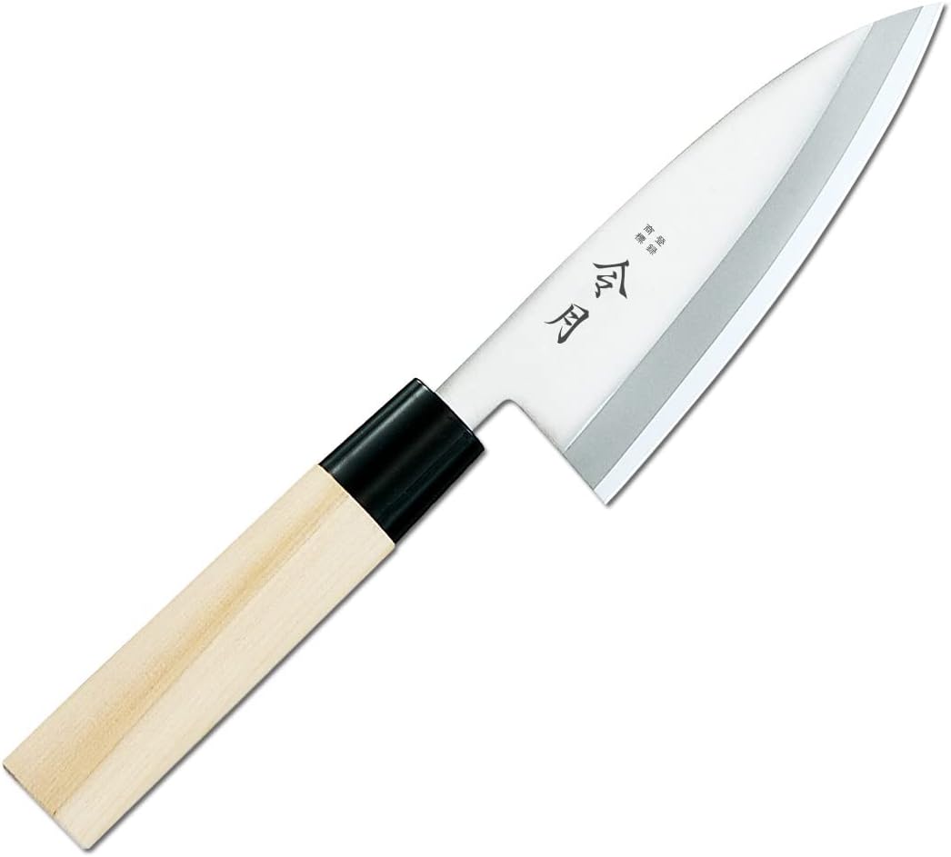 全長:270mm(刃渡り:130mm) 本体重量:130g 材質:刀身/ステンレス刃物鋼、ハンドル/自然木、桂/ポリプロピレン樹脂