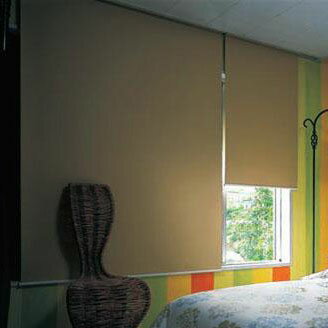 ロールスクリーン ロールカーテン ブラインド おしゃれ 遮光 調光 安い 取り付け 北欧 間仕切り 180×220cm カーテンレール 賃貸 プルコード